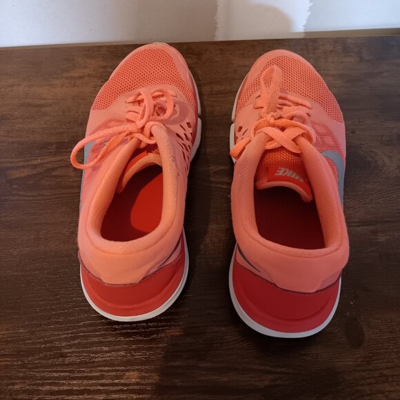 Nike Flex 2015 Run Coral Orange Running Shoes – Women’s Size 8 - Picture 5 of 8